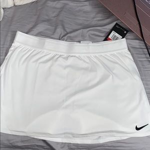 Brand new white Nike skirt